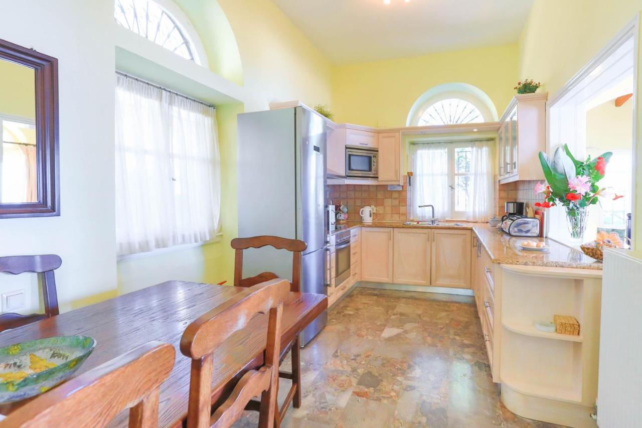 House On The Rocks Villa Katavolos Ngoại thất bức ảnh